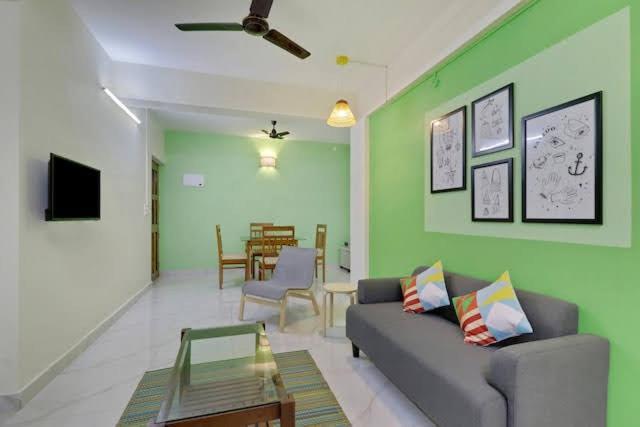 Luxury 2Bhk Apartment Near Calangute Baga Beach With Pool Exteriör bild