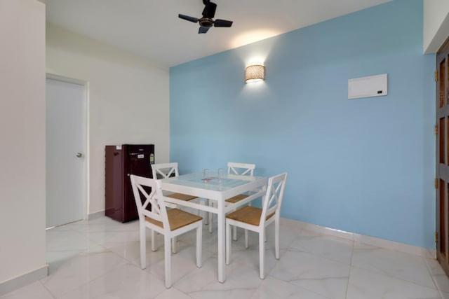Luxury 2Bhk Apartment Near Calangute Baga Beach With Pool Exteriör bild