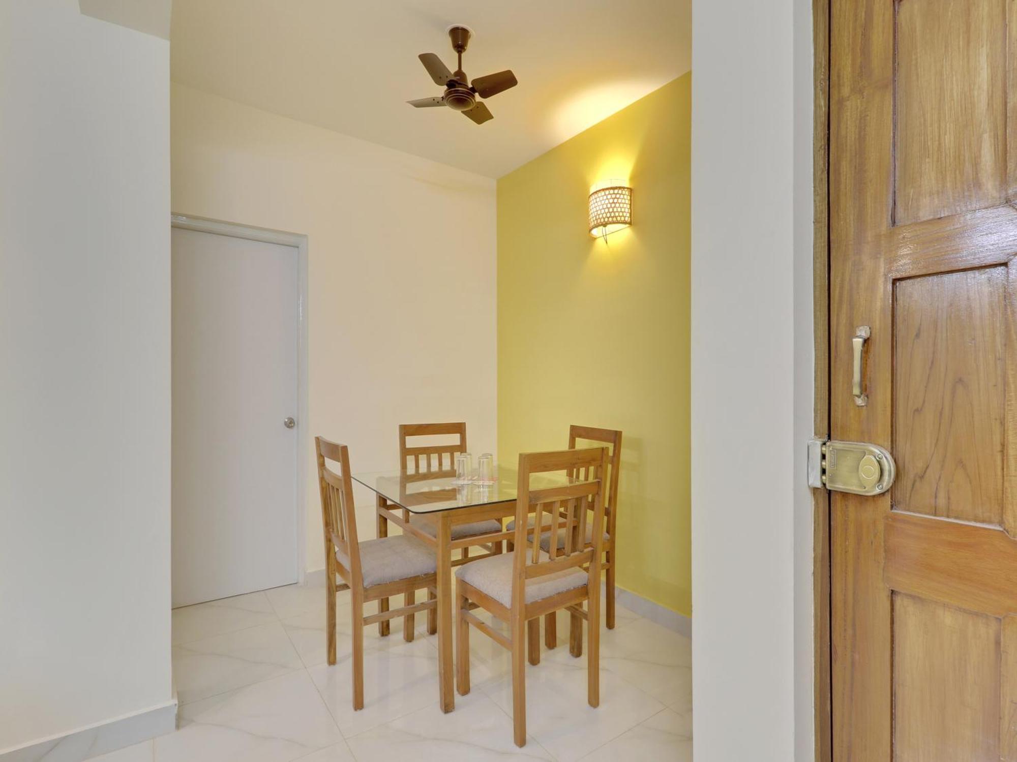 Luxury 2Bhk Apartment Near Calangute Baga Beach With Pool Exteriör bild